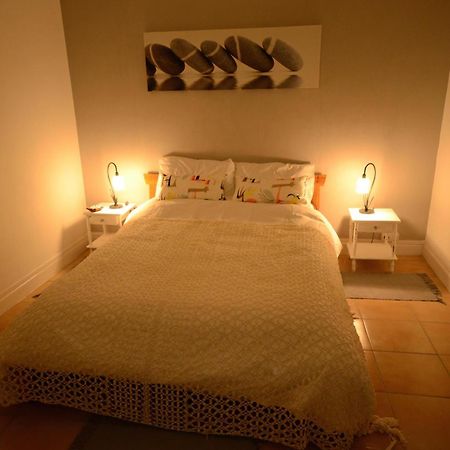 La Petite Soixante Deux Bed & Breakfast Le Lonzac Ngoại thất bức ảnh